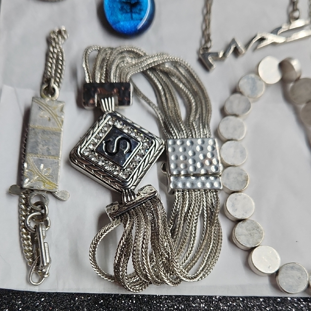 Silver-tone Themed Bundle - Picture 6 of 14